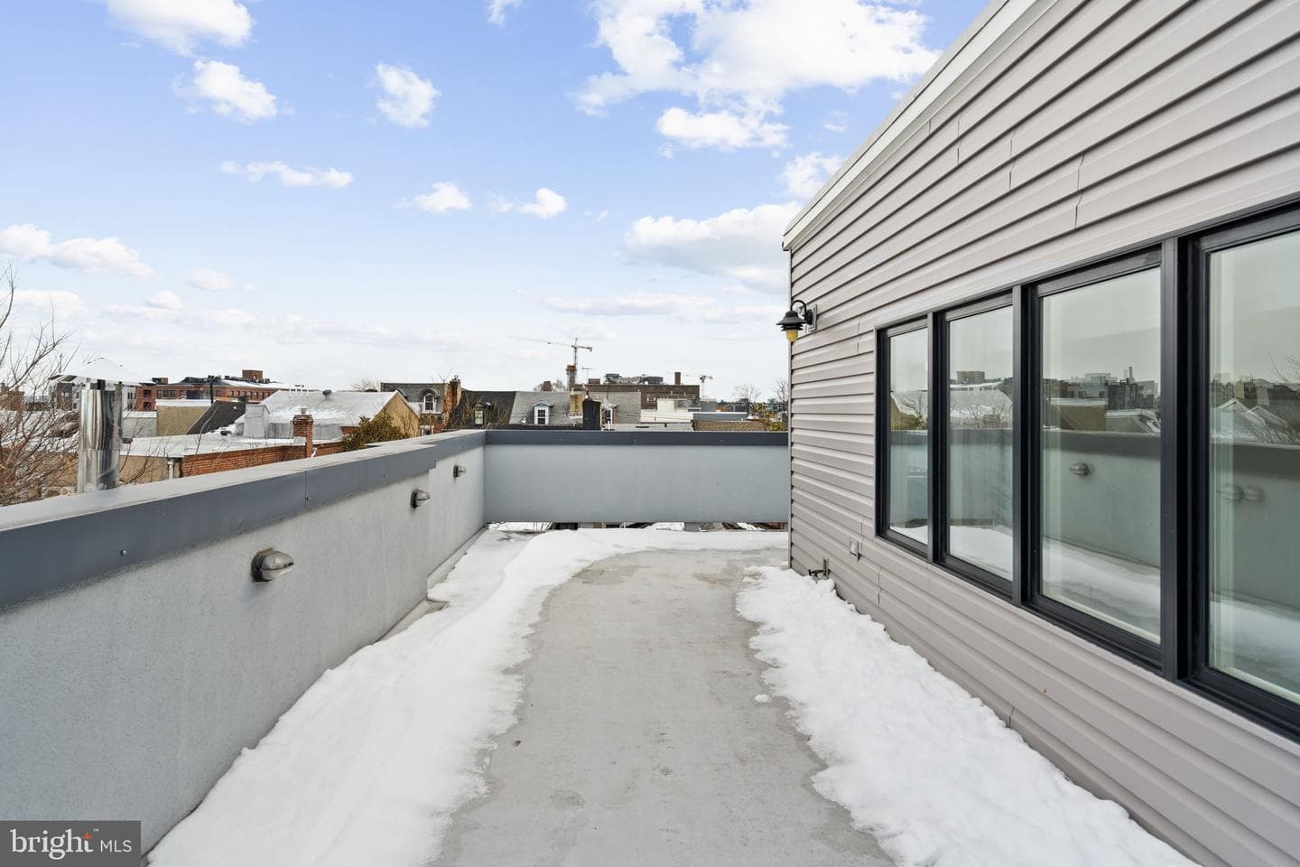 967 N Randolph Street photo 46