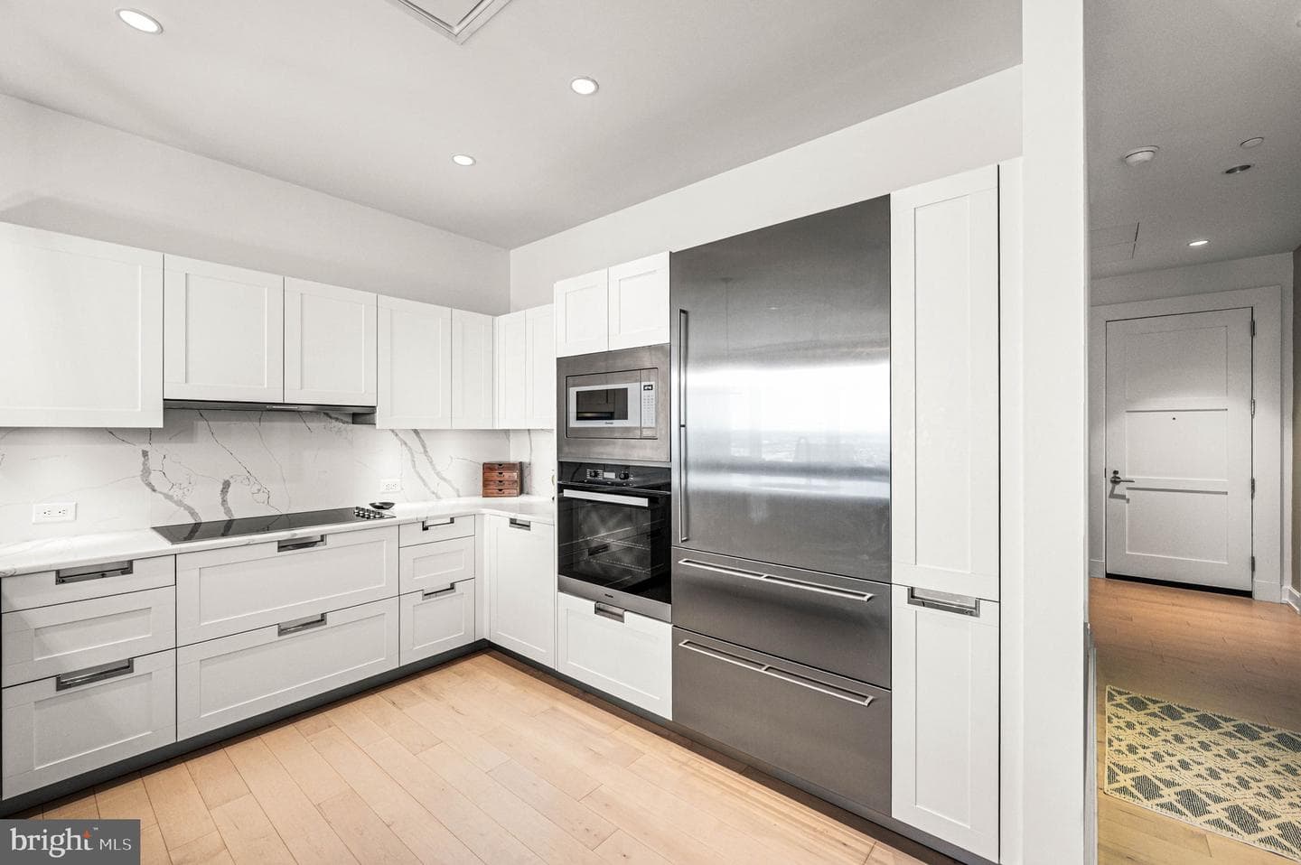 50 S 16th Street #5203 photo 10