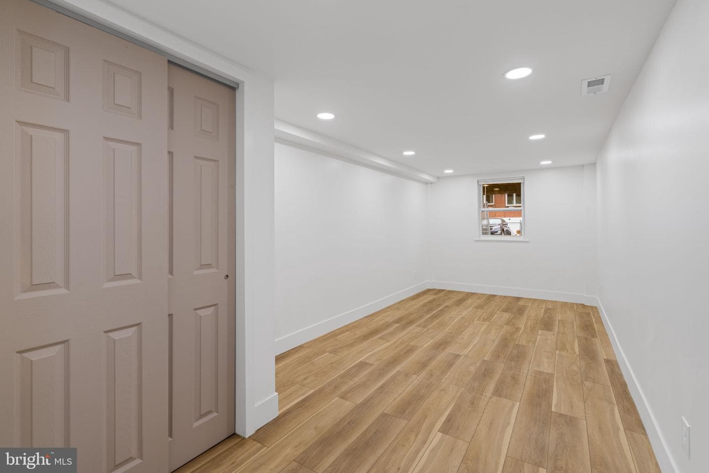 8546 Forrest Avenue photo 43