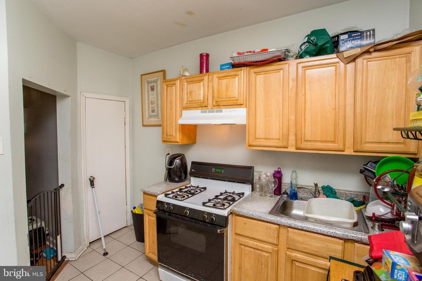 1253 S Saint Bernard Street photo 20