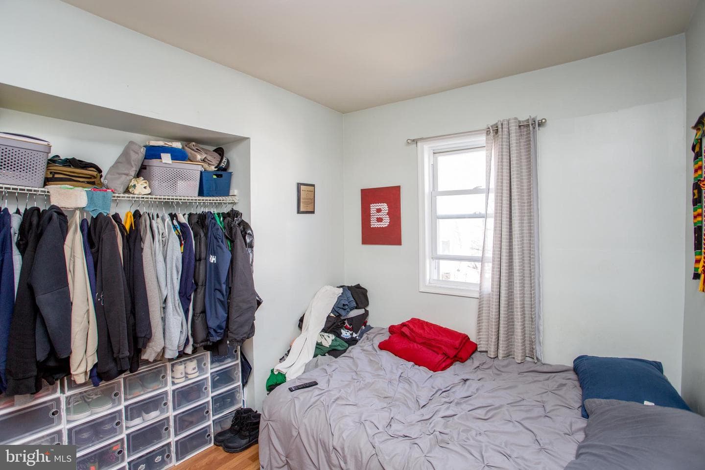 1253 S Saint Bernard Street photo 33