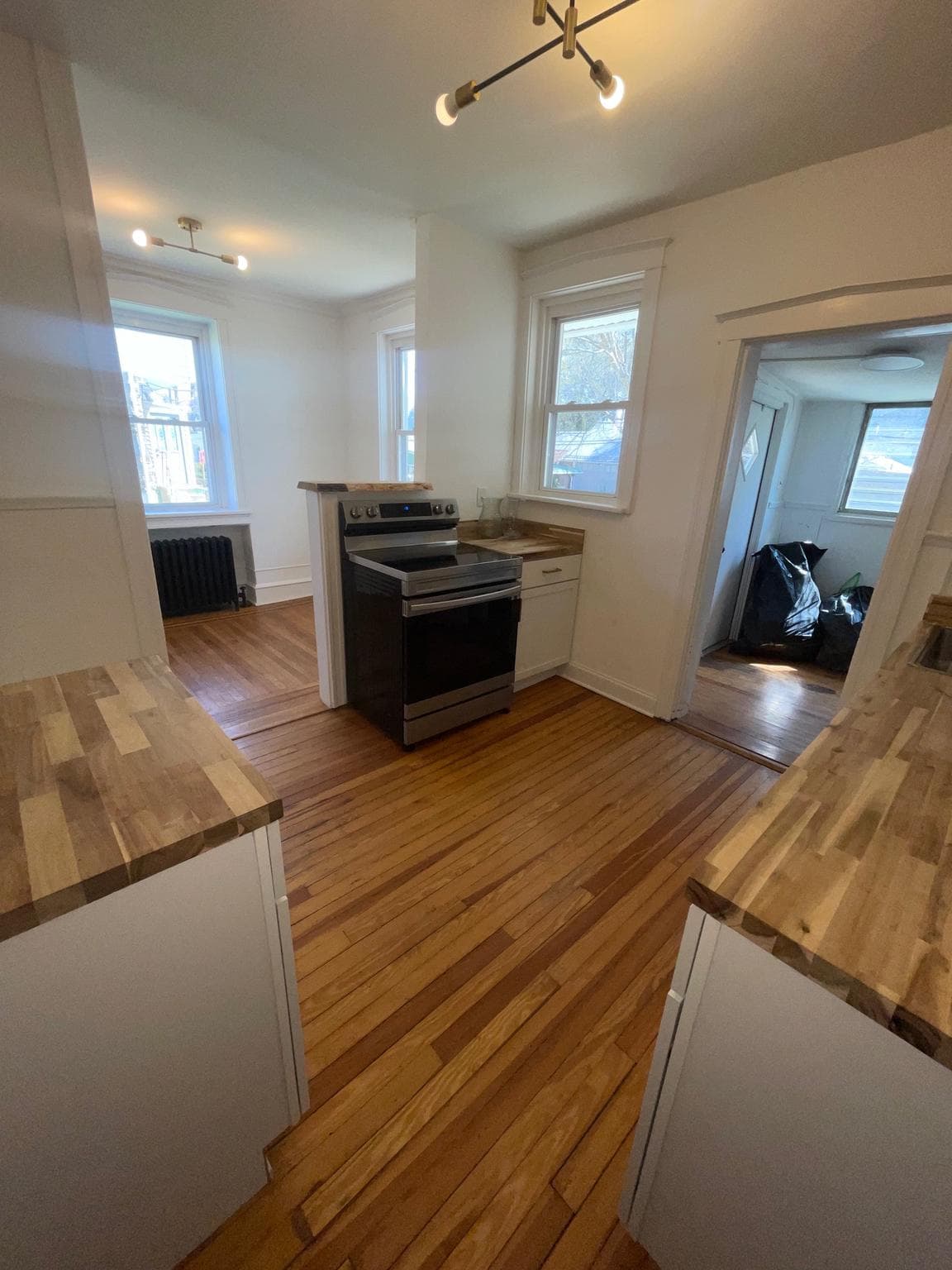 826 E Dorset Street photo 10