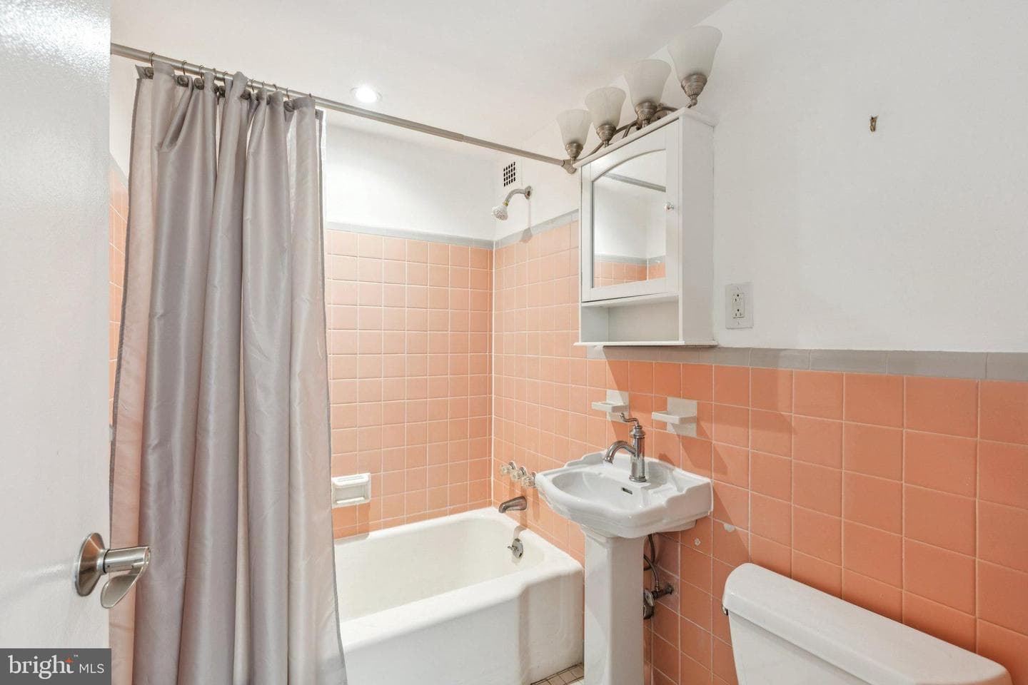 1810 Rittenhouse Square #406 photo 11