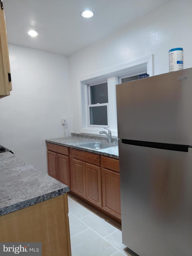 5052 Tacoma Street photo 12