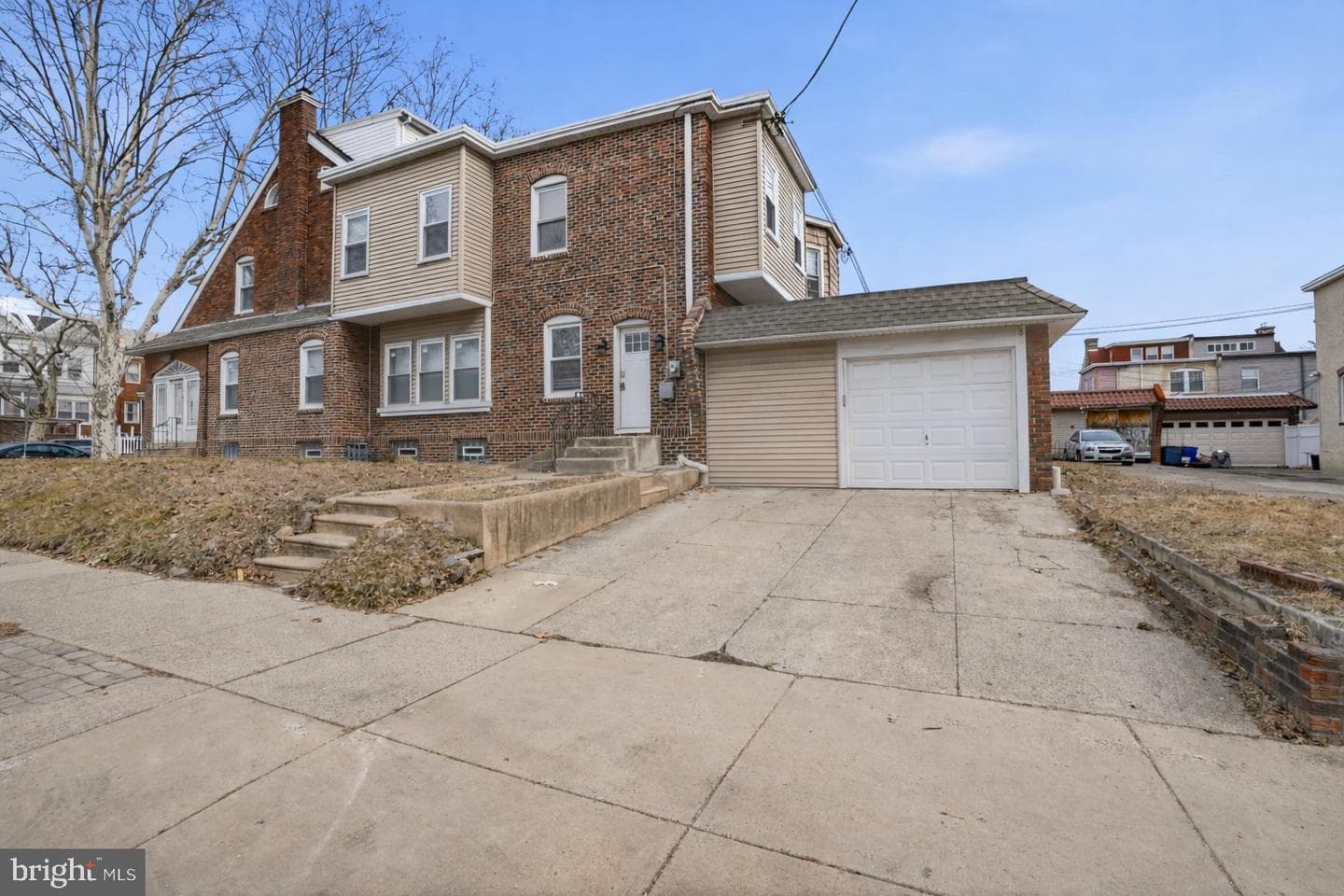 5203 Castor Avenue photo 4