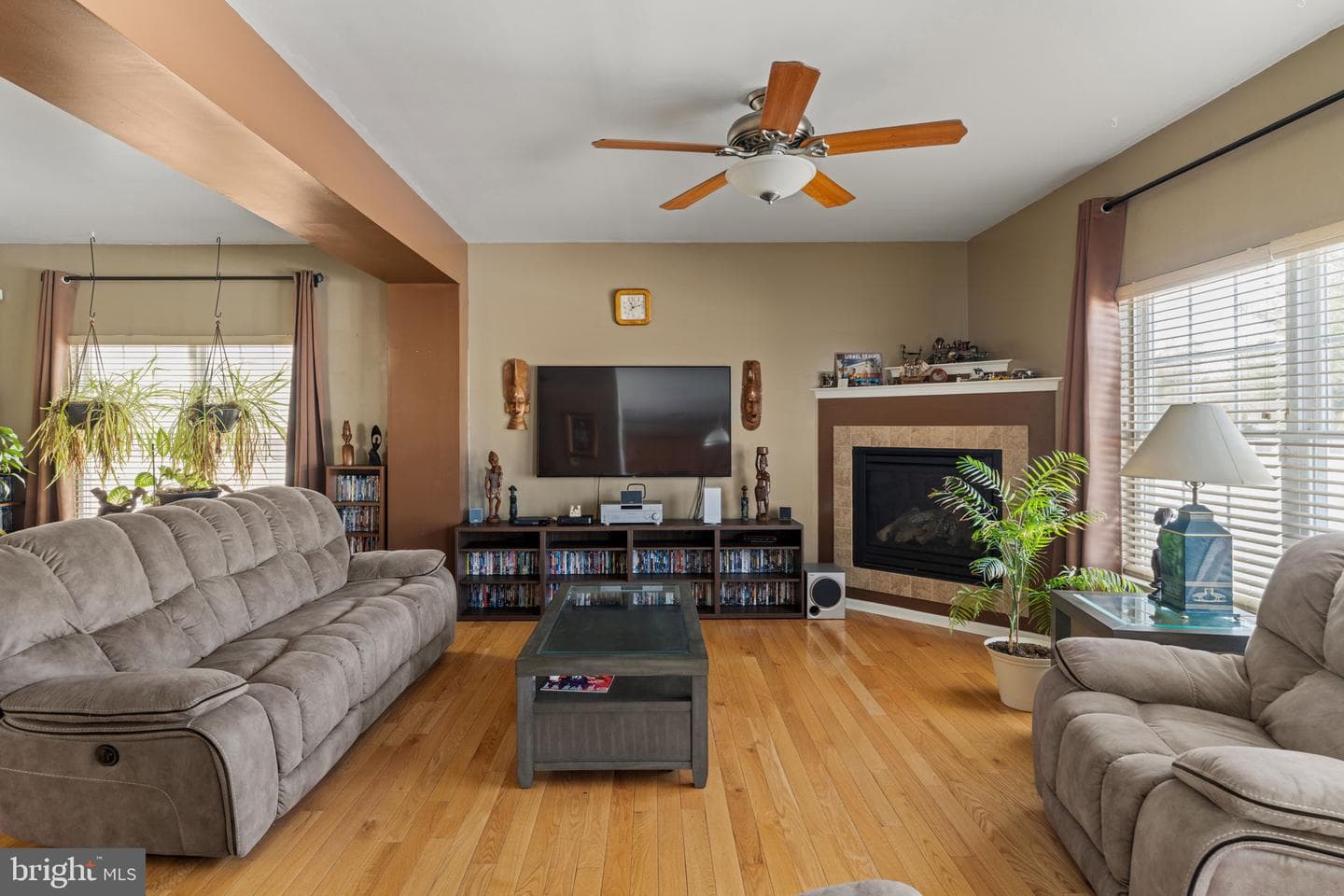 2719 Meyer Place photo 6