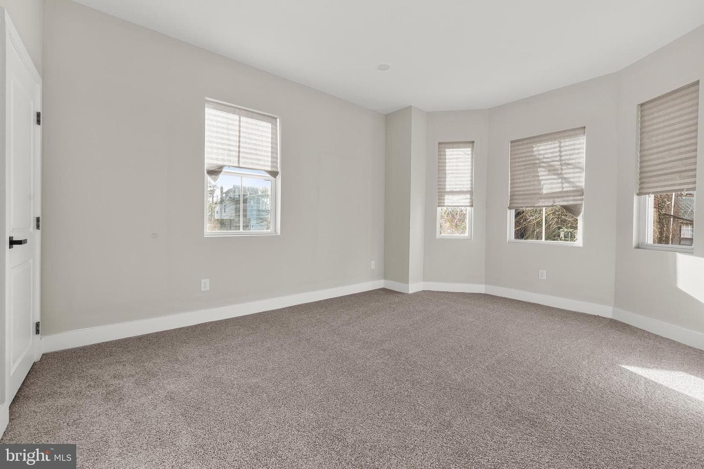 5039 Schuyler Street photo 13