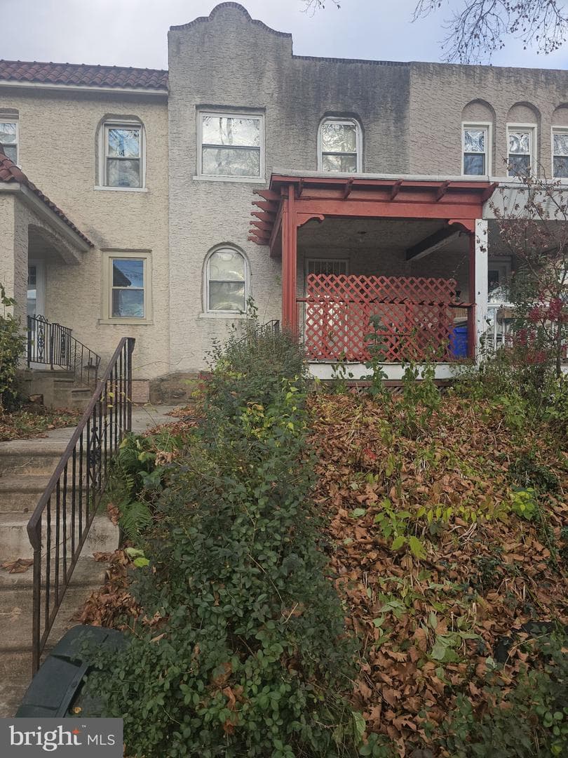 3435 Barclay Street