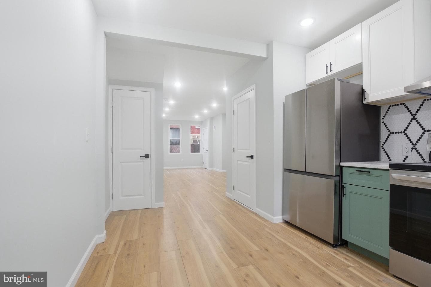 2215 Earp Street photo 3