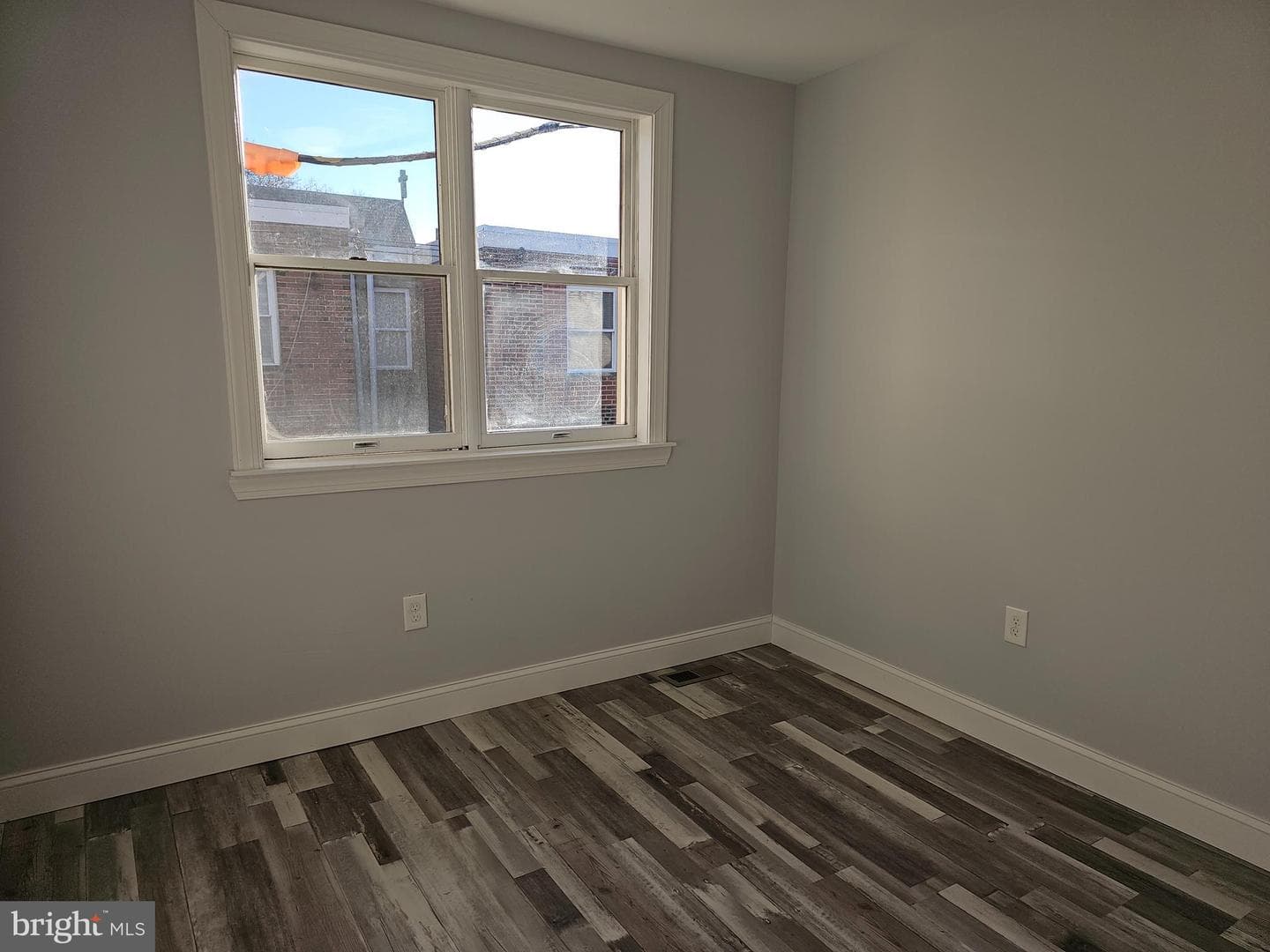 1744 Stocker Street photo 11