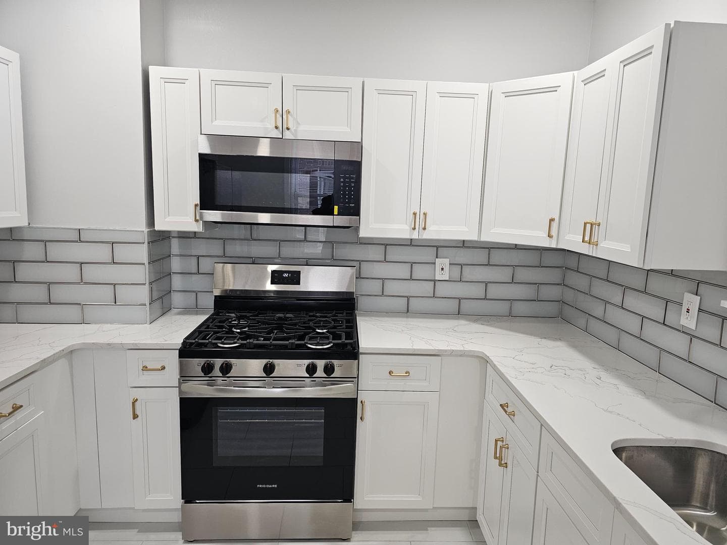 4514 Pearce Street photo 6