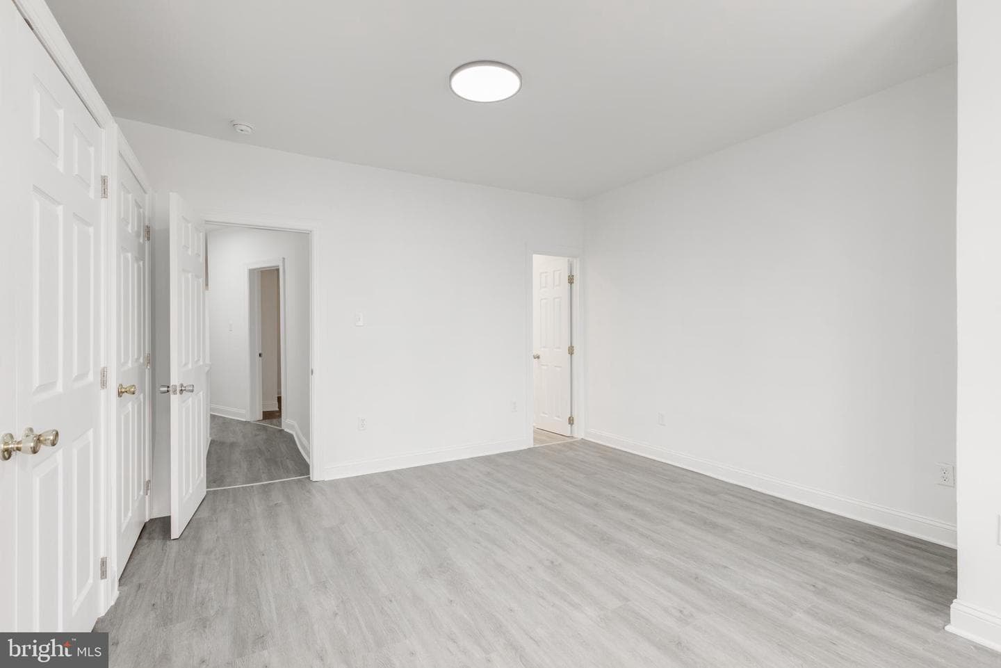 1114 S 54th Street photo 32