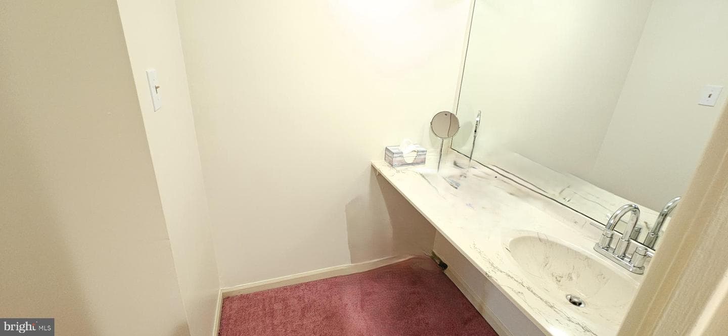 1101 Delaire Landing Road #101 photo 16