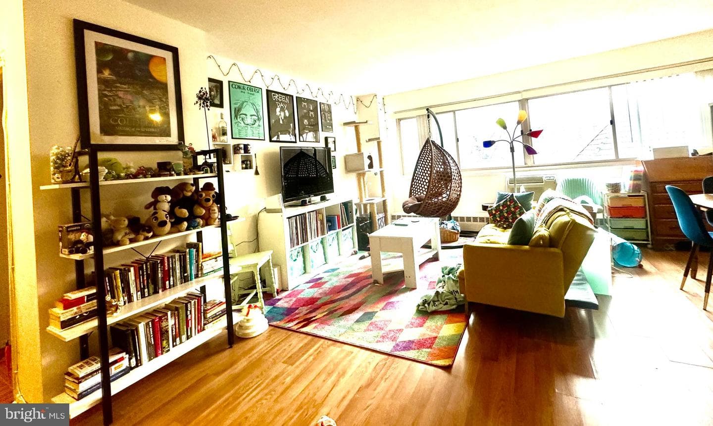 2101 Chestnut Street #317 photo 24