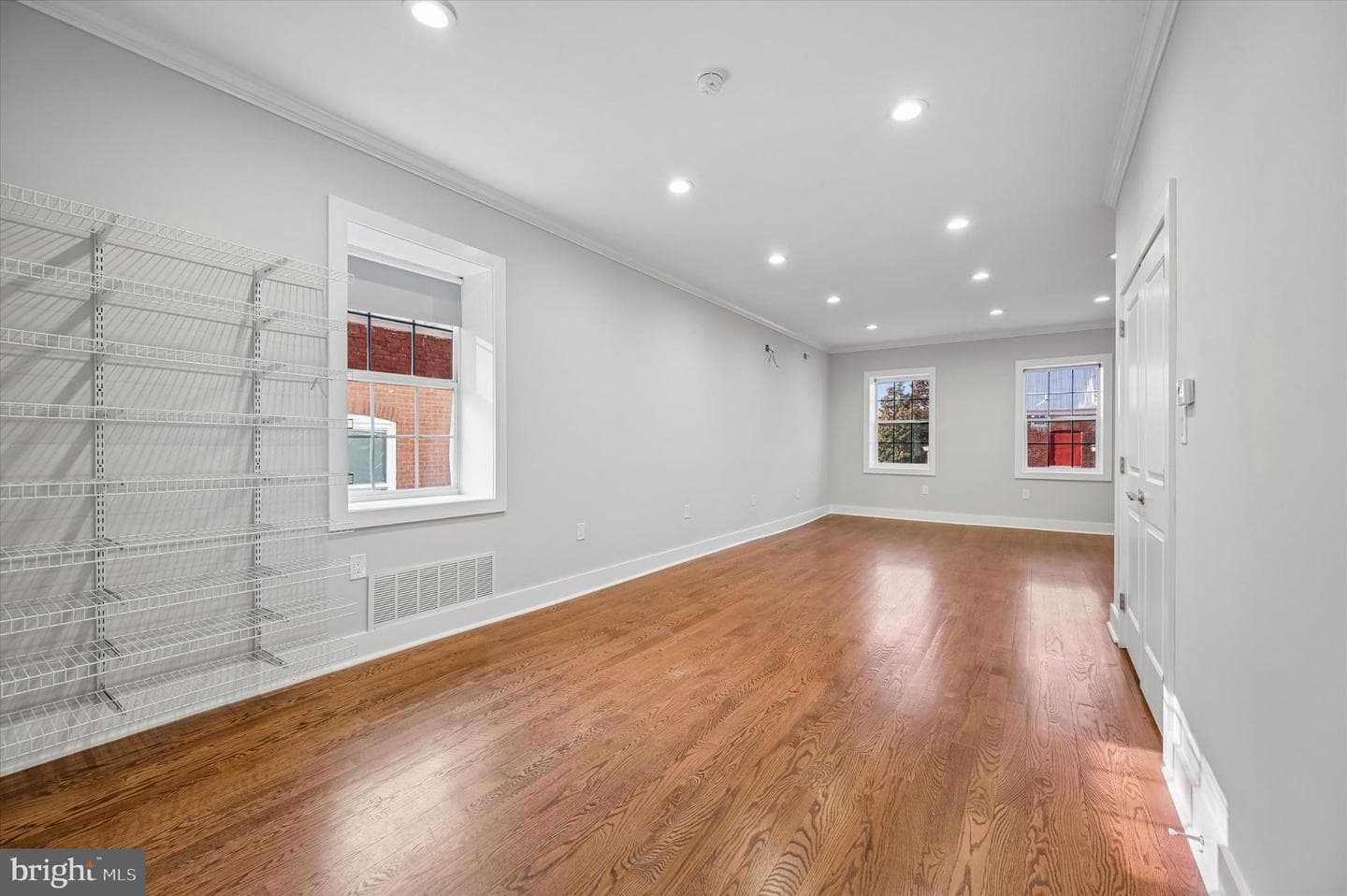 5225 Mckean Avenue photo 17