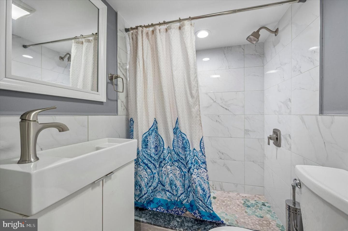 5225 Mckean Avenue photo 23