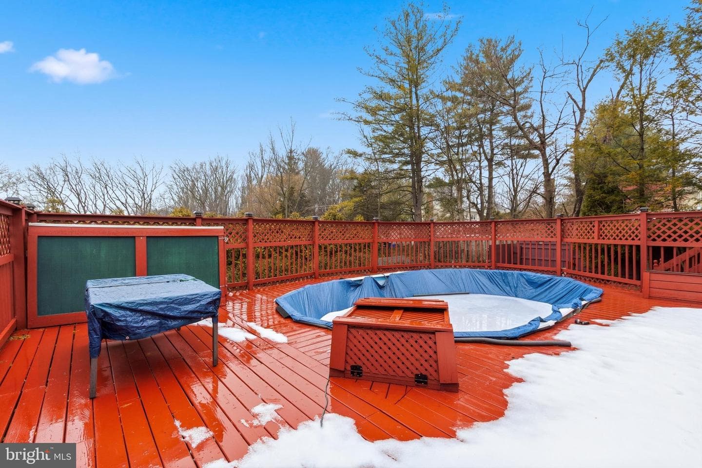814 Caledonia Street photo 30