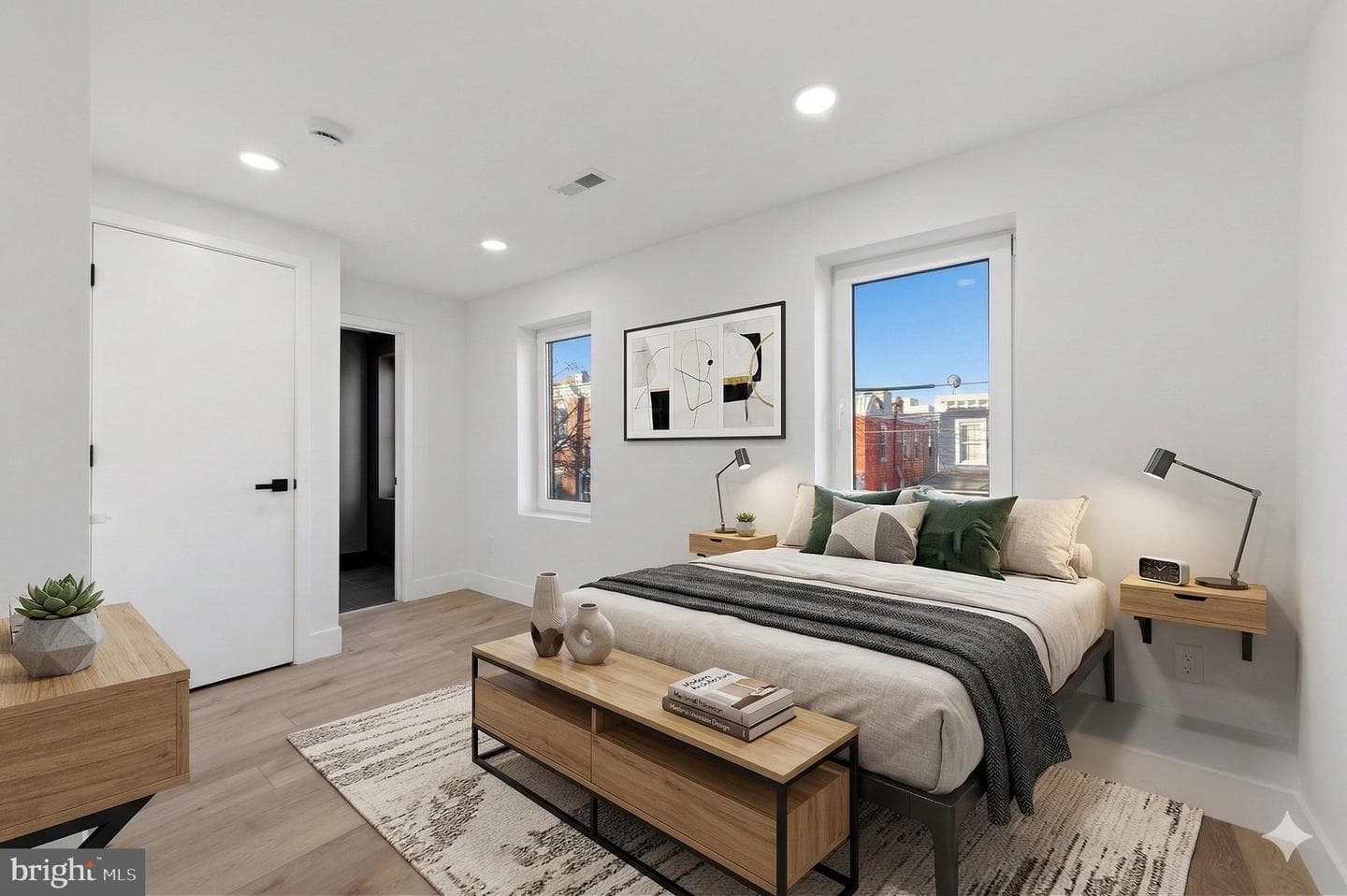 2021 E Sergeant Street photo 17