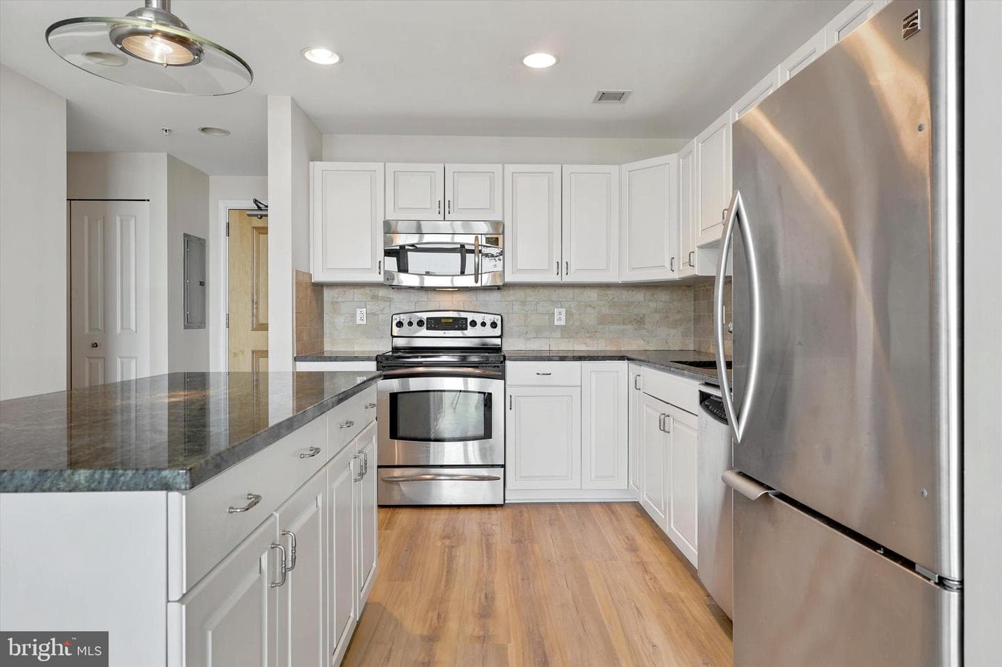 901 N Penn Street #f903 photo 12