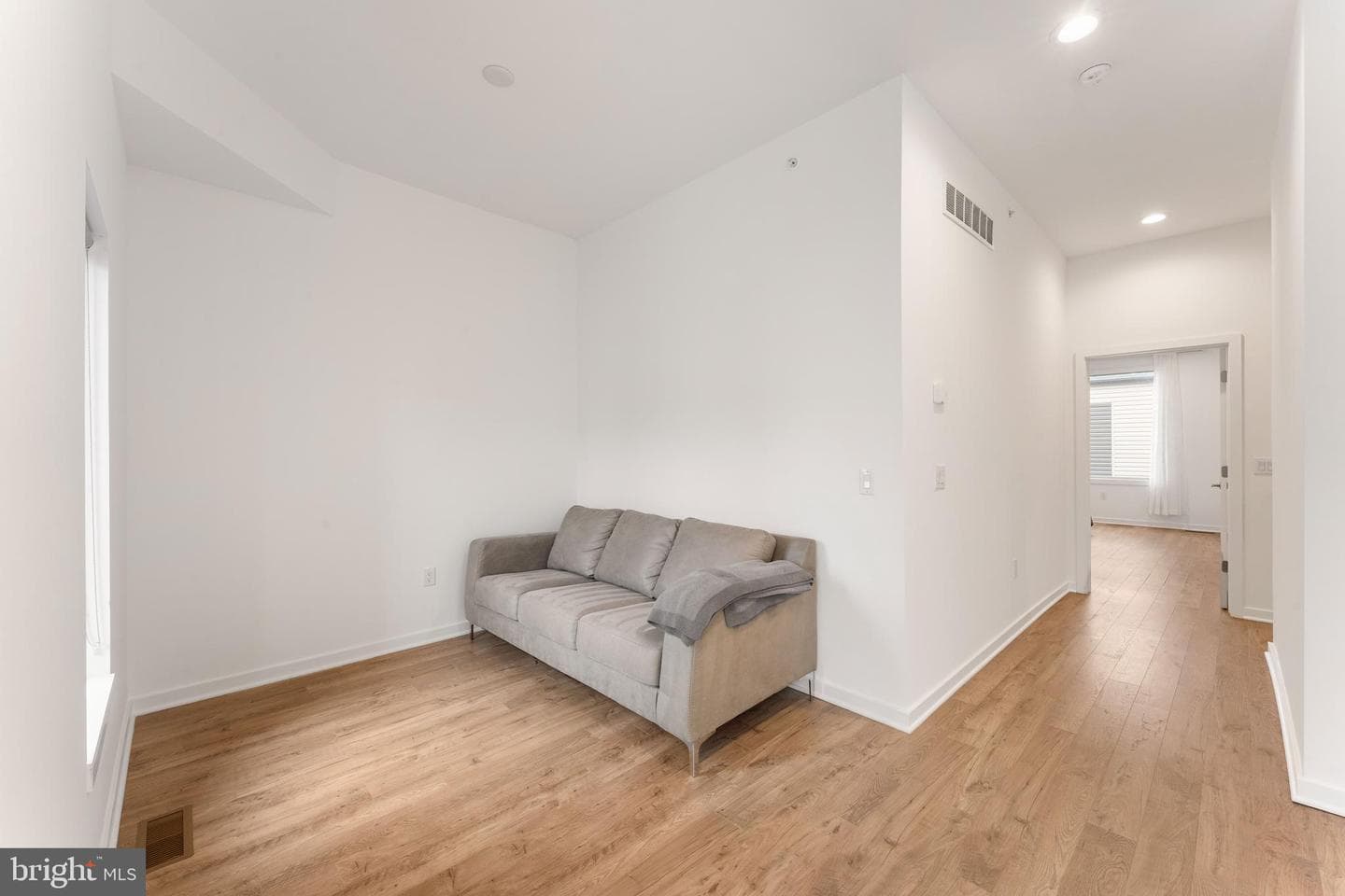 3208 Parkview Walk photo 38