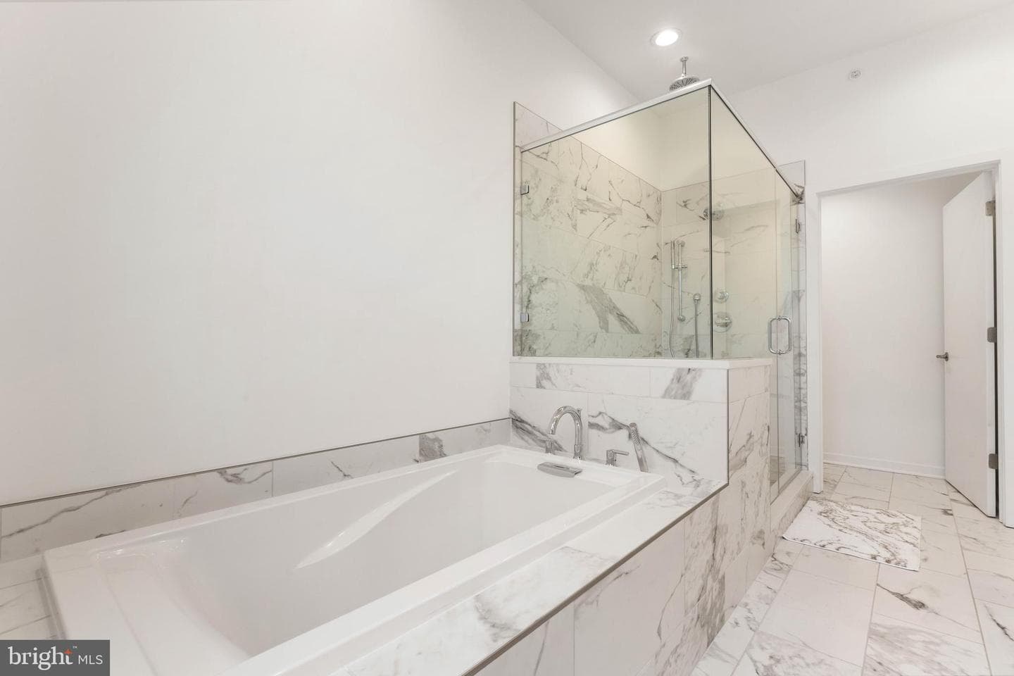 3208 Parkview Walk photo 45
