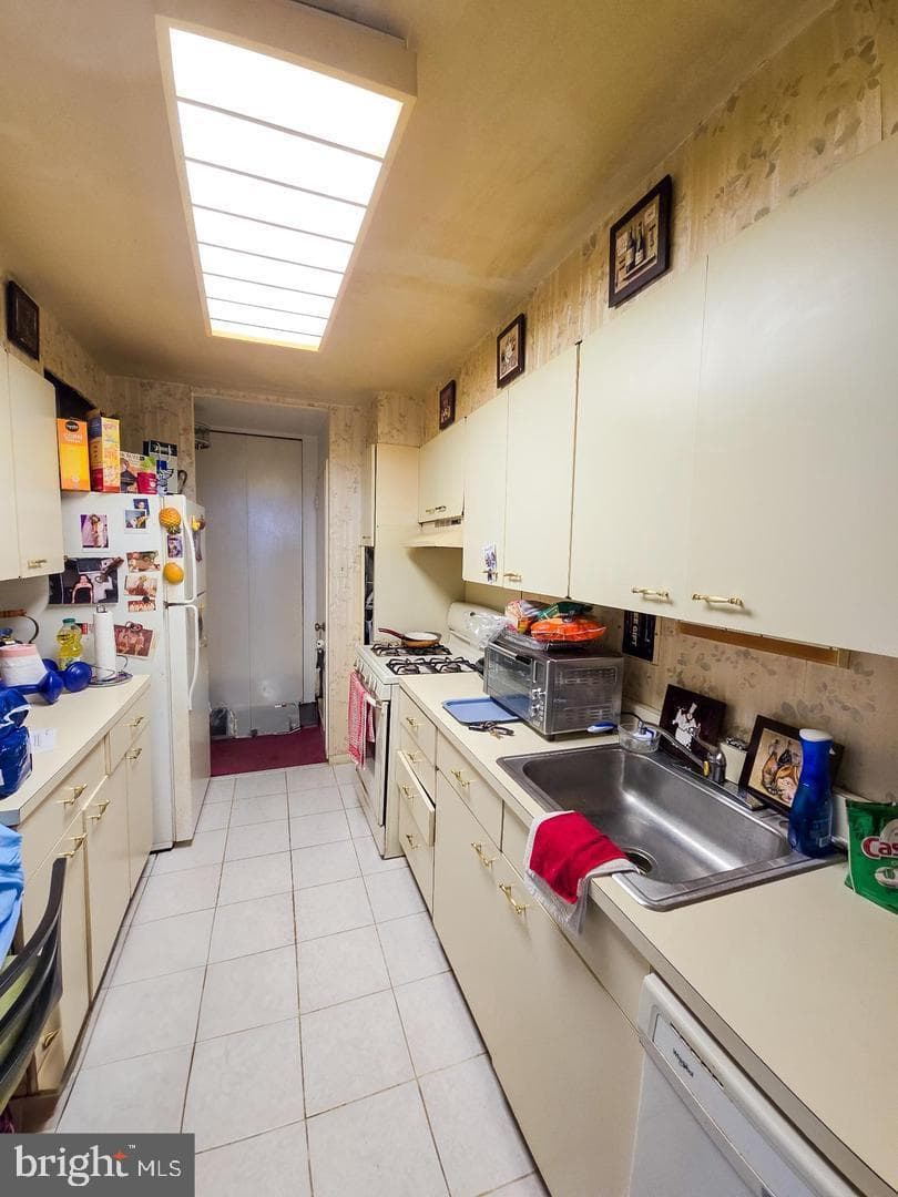 3600 Conshohocken Avenue #1804 photo 3