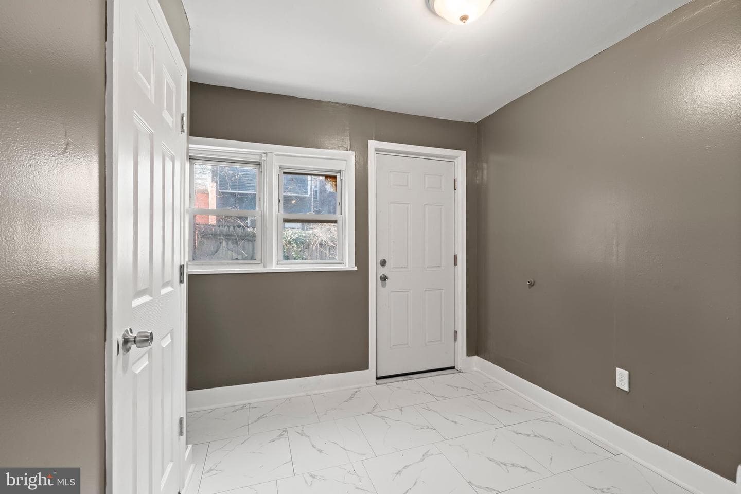 1848 S Conestoga Street photo 14