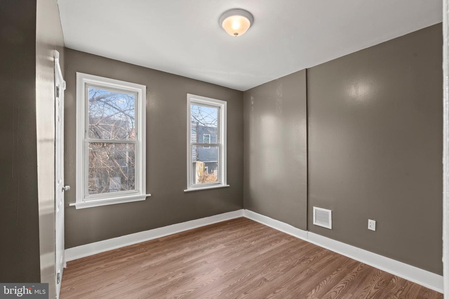 1848 S Conestoga Street photo 18
