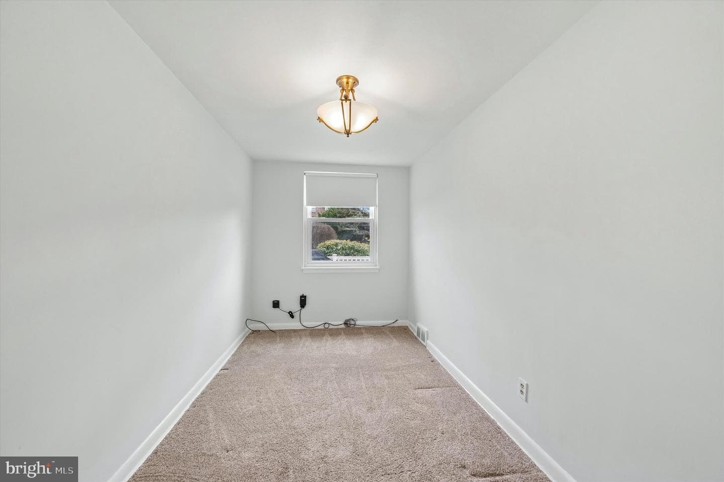 8637 Bridle Road photo 7