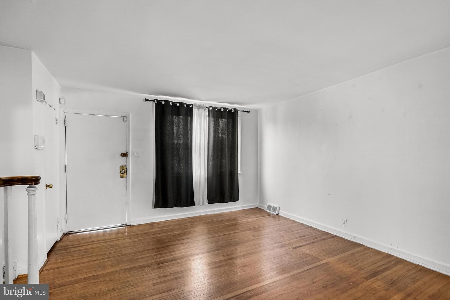 5247 Rorer Street photo 8