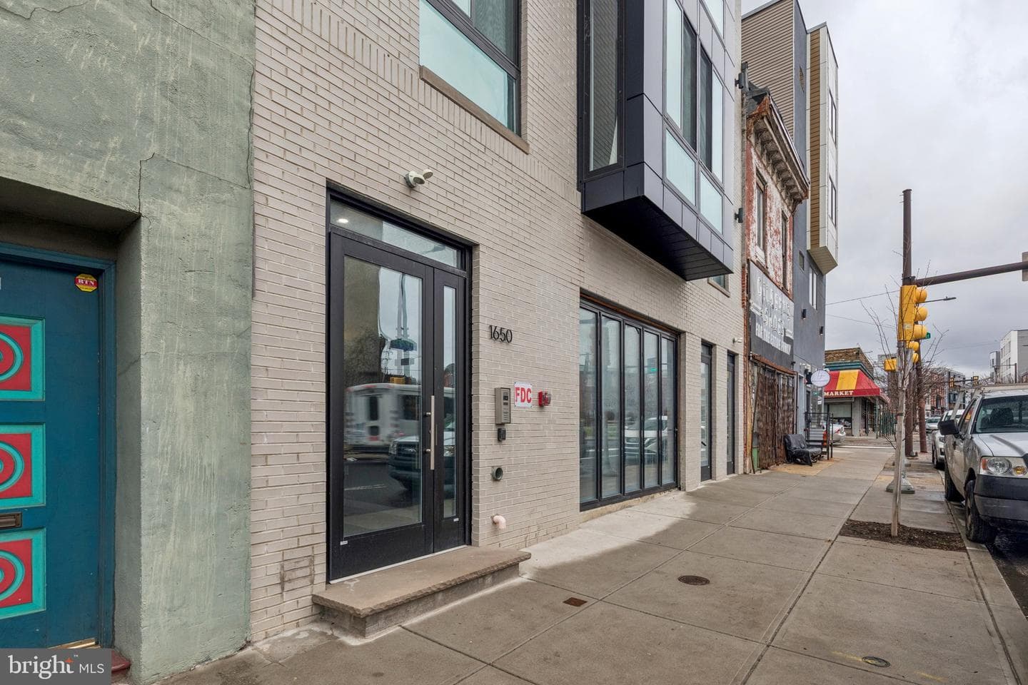 1648-50 Ridge Avenue #301 photo 35