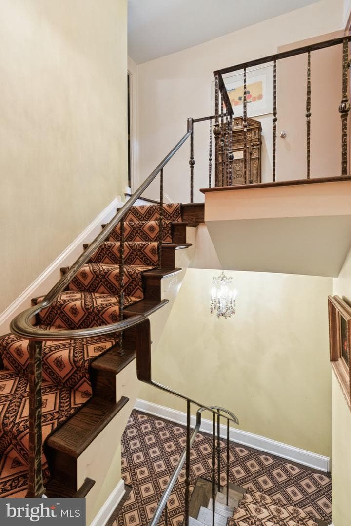 1811 Delancey Place photo 29