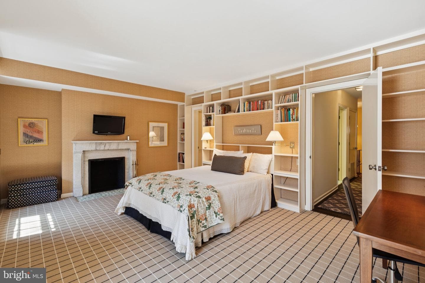 1811 Delancey Place photo 34