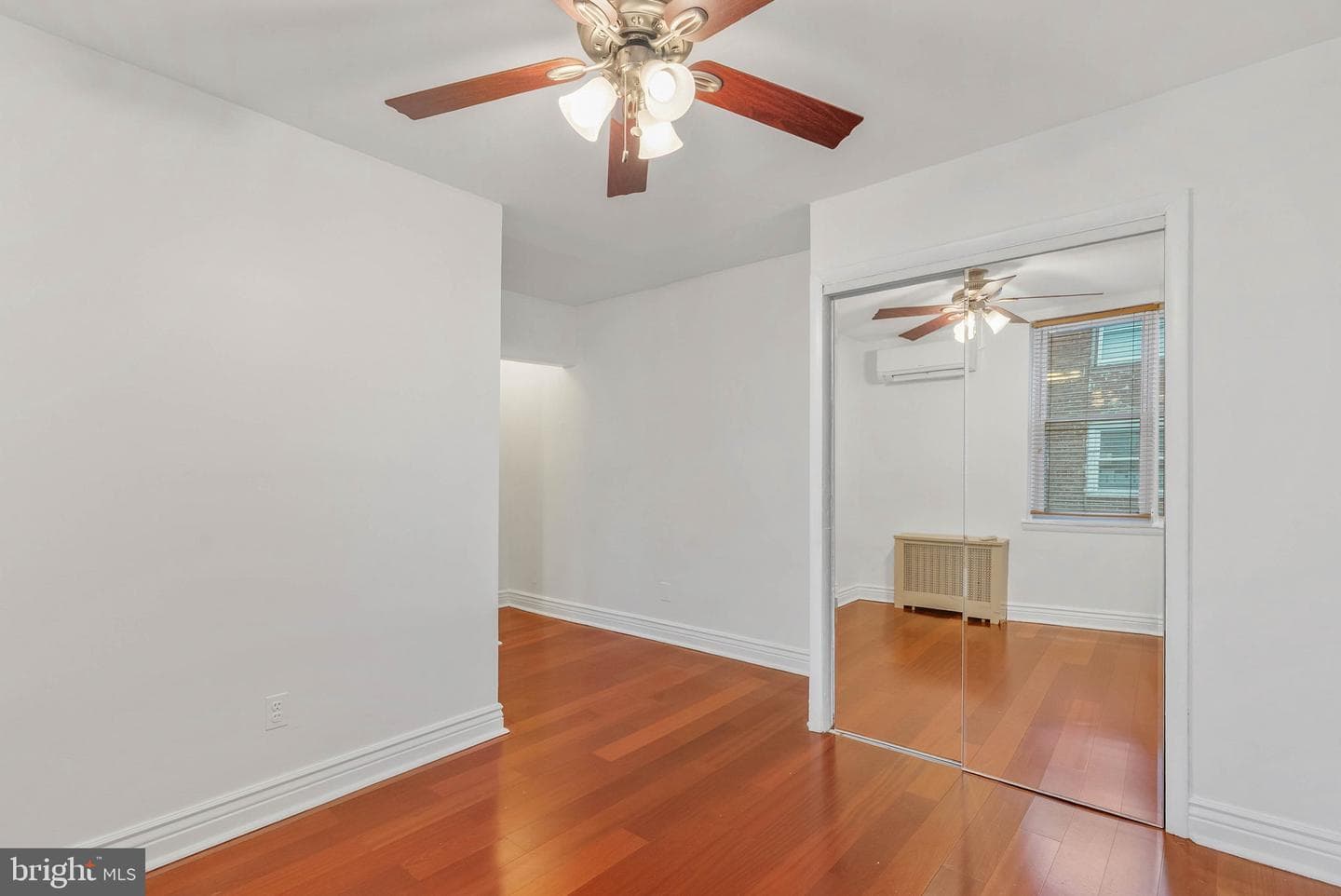 129 Bainbridge Street photo 53