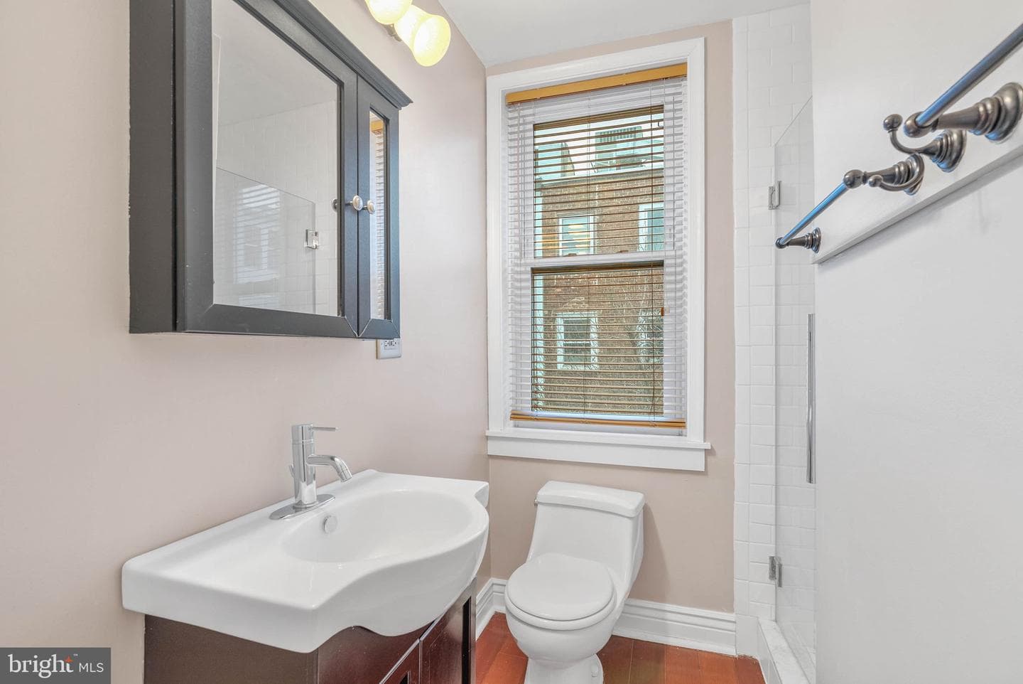 129 Bainbridge Street photo 54