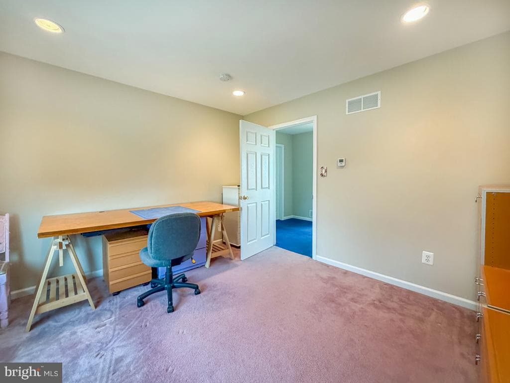 838 Gina Drive photo 33