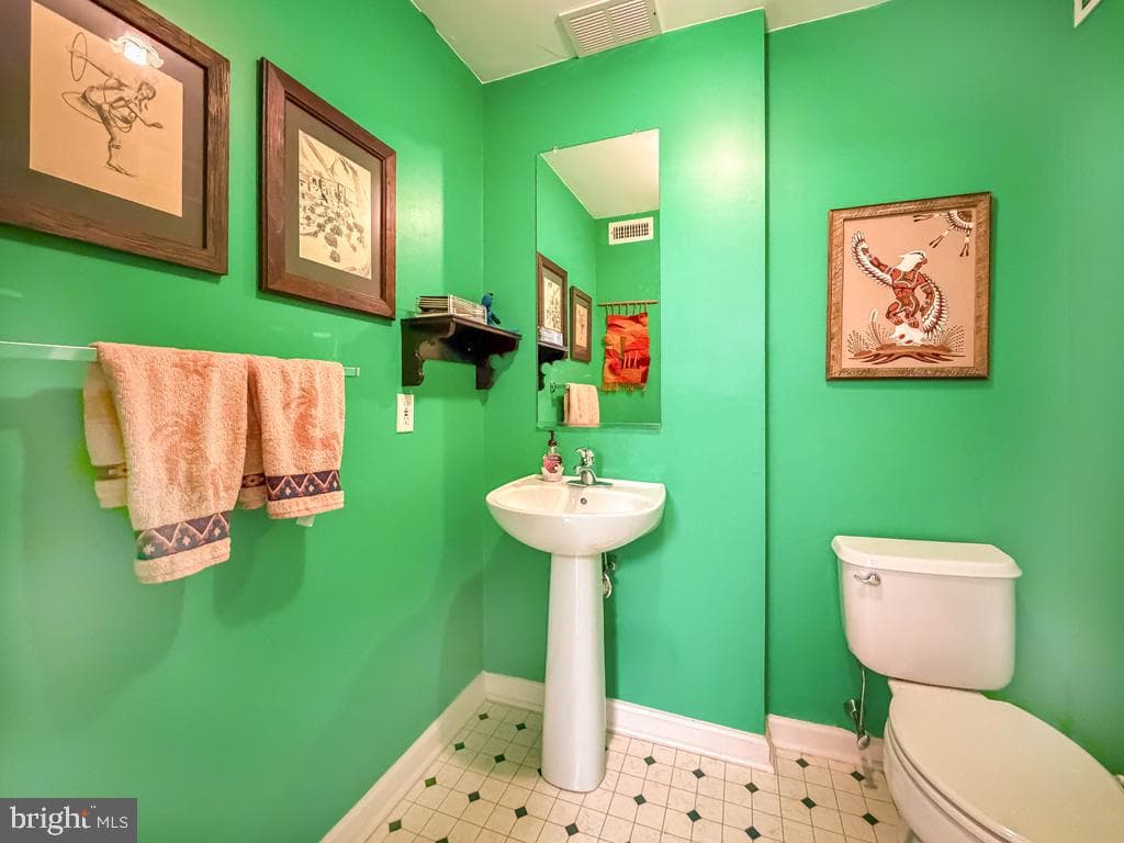 838 Gina Drive photo 36