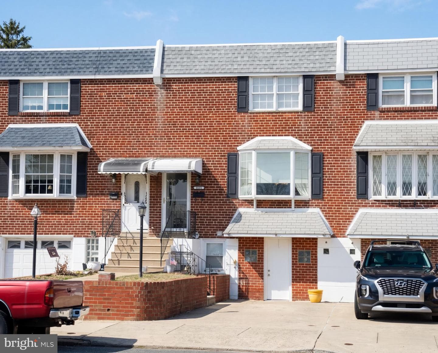 3216 Chesterfield Road