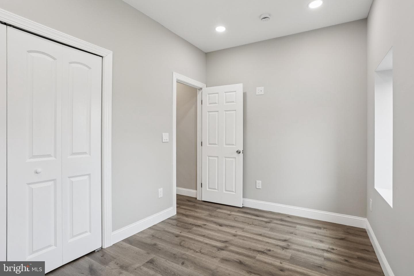 2225 N Waterloo Street photo 12