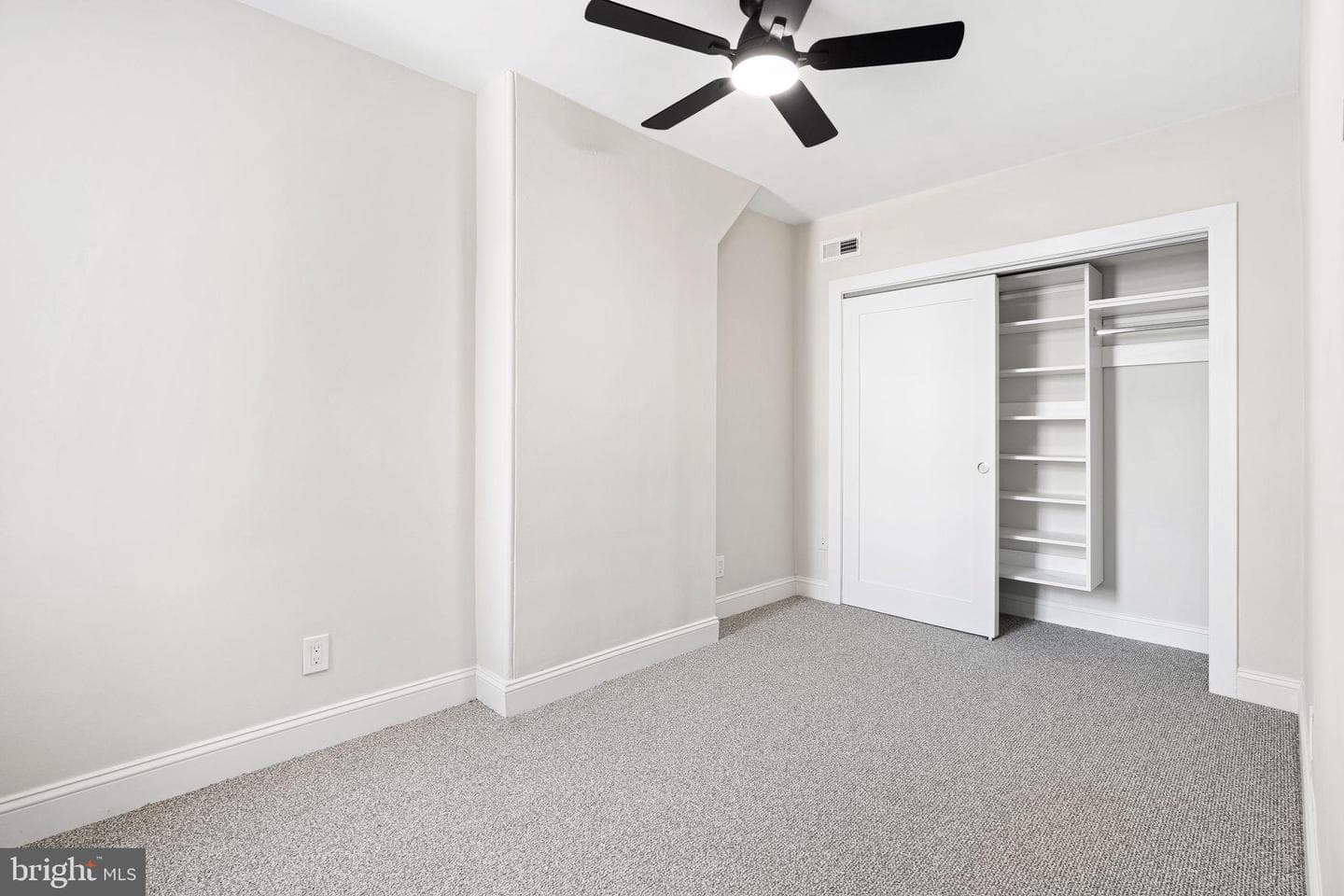 104 Seville Street photo 13