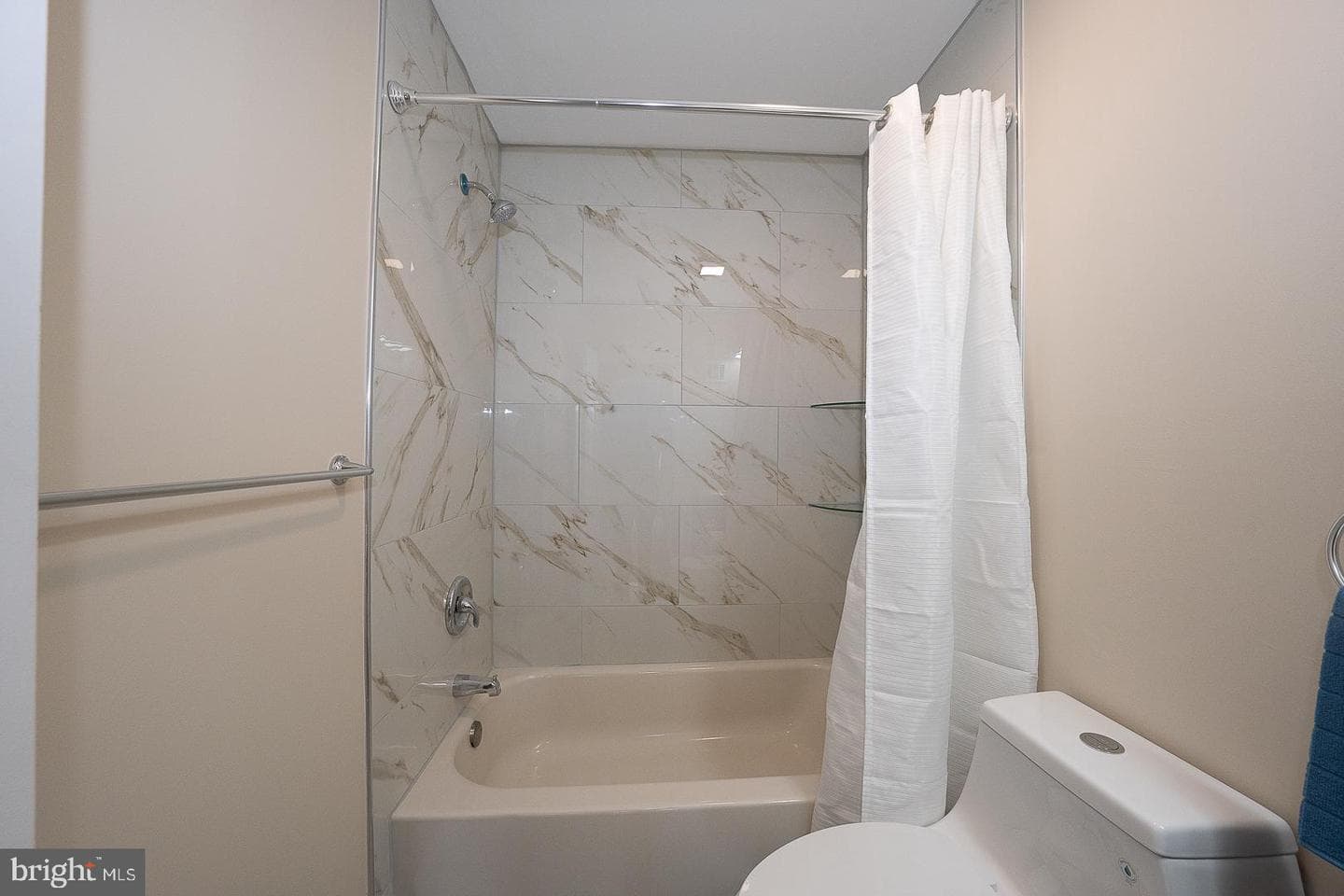 8212 Chelwynde Avenue photo 30