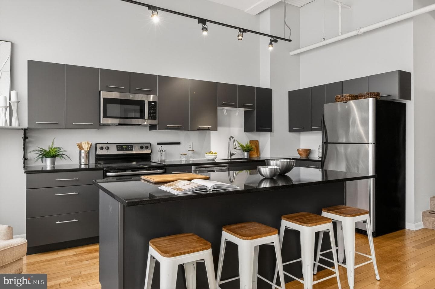 2200 Arch Street #913 photo 11