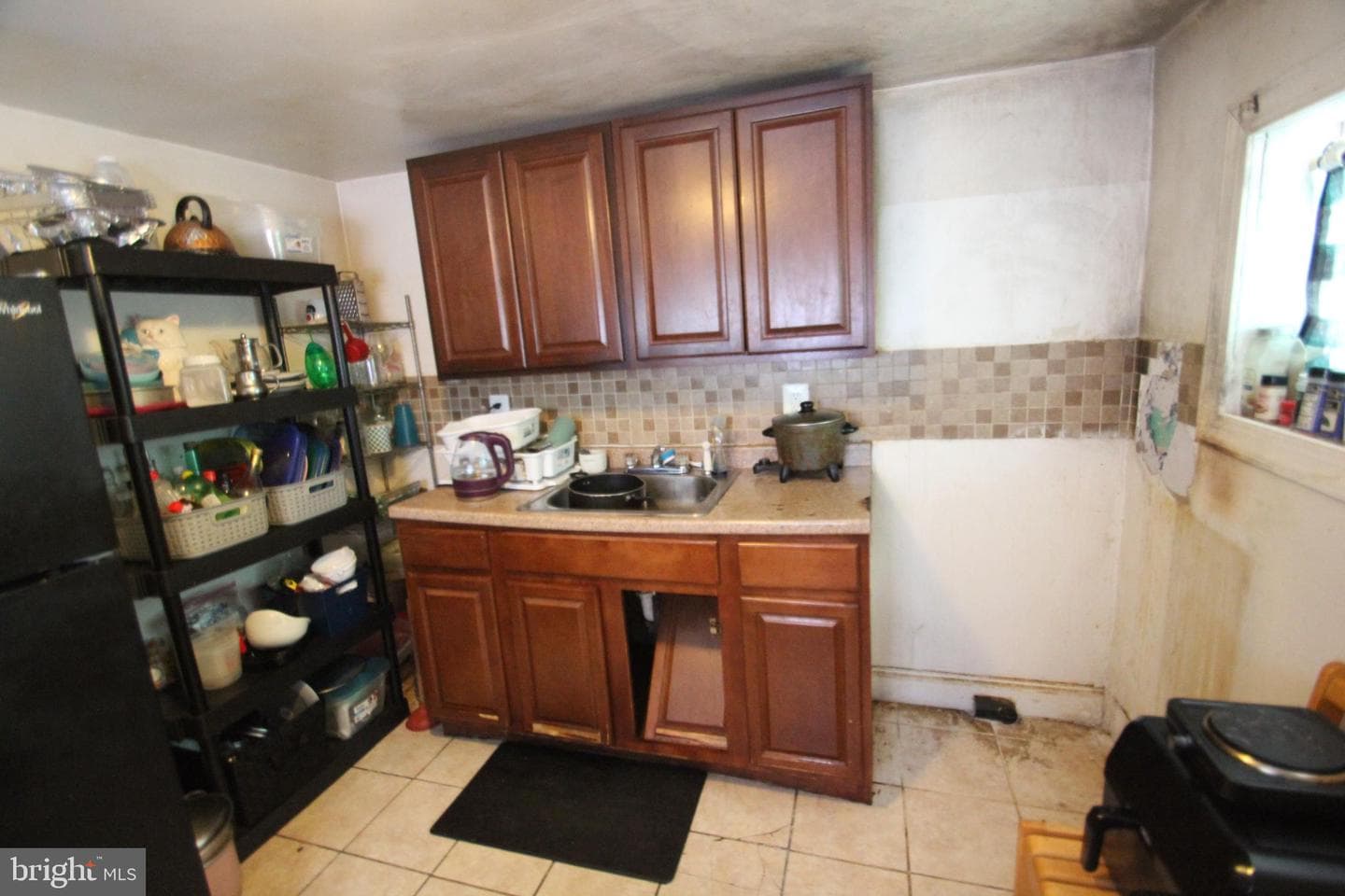 3341 N Gratz Street photo 3