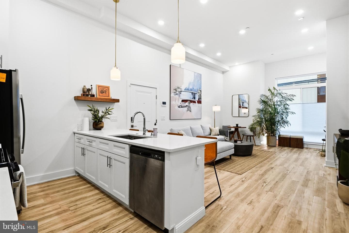 1115 N American Street #b2 photo 11