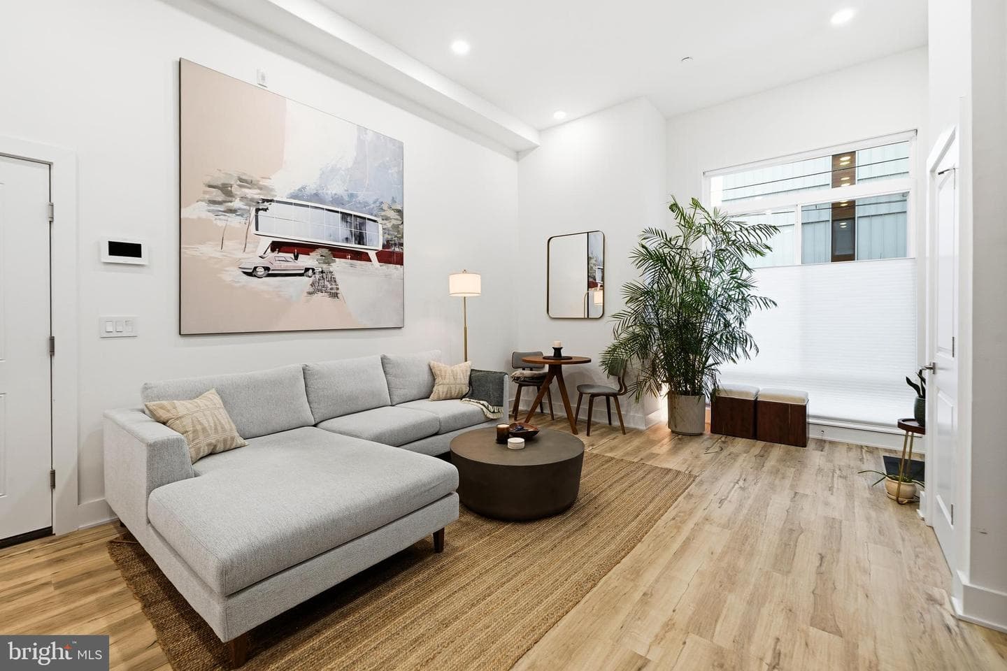 1115 N American Street #b2 photo 4