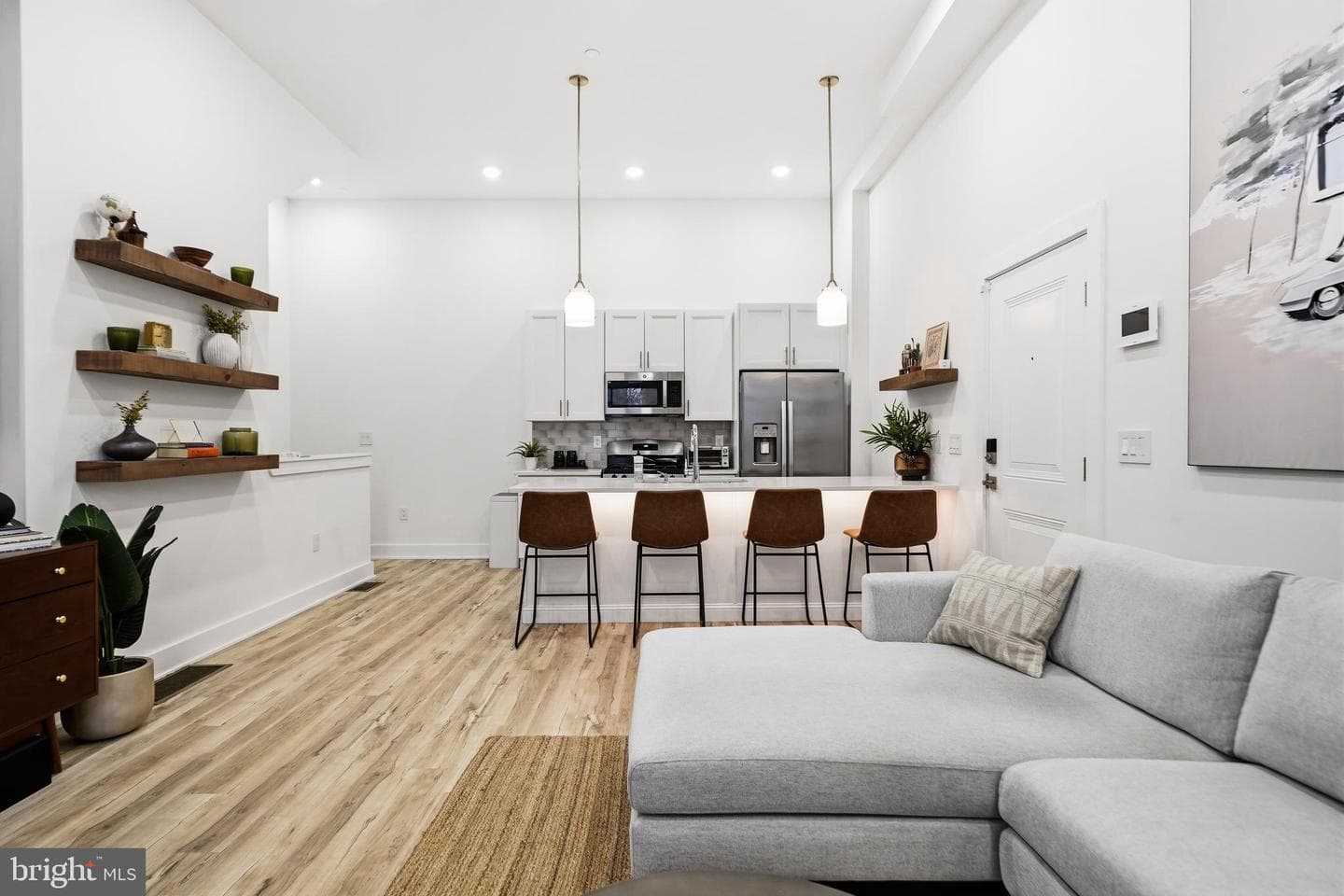 1115 N American Street #b2 photo 8