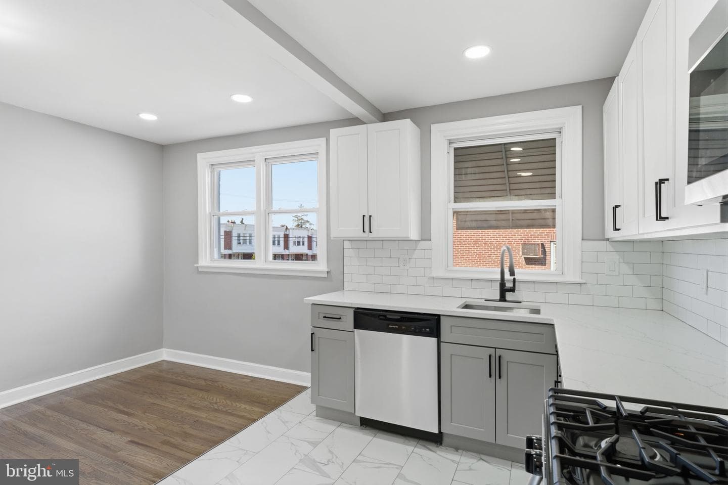 6208 Shelbourne Street photo 13