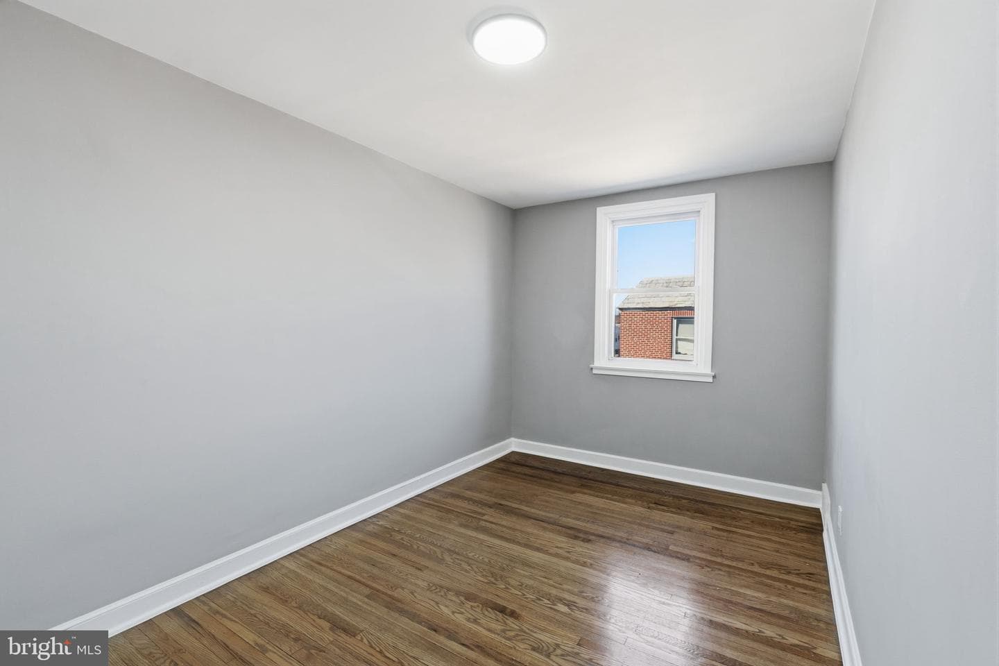 6208 Shelbourne Street photo 15