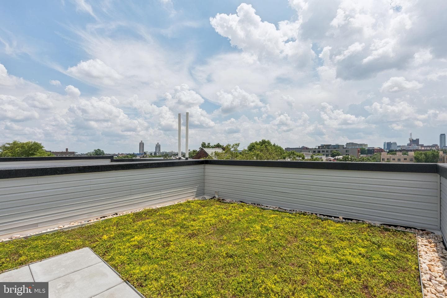 610 Brenna Walk photo 66