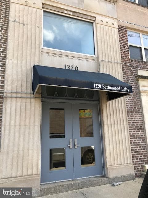 1220 Buttonwood Street #505